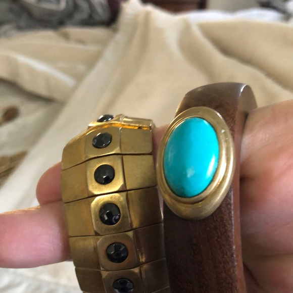 Bracelets - Picture 3 of 5